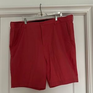 Vineyard Vines on the go performance shorts